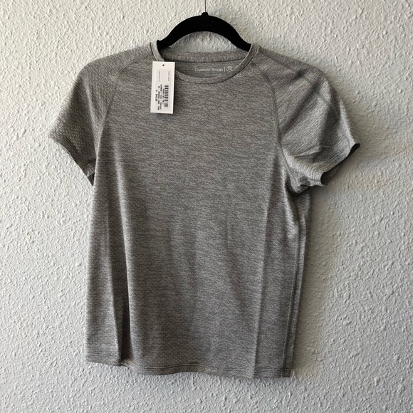 Outdoor Voices Tops - Outdoor Voices Eco-mesh tee size xs